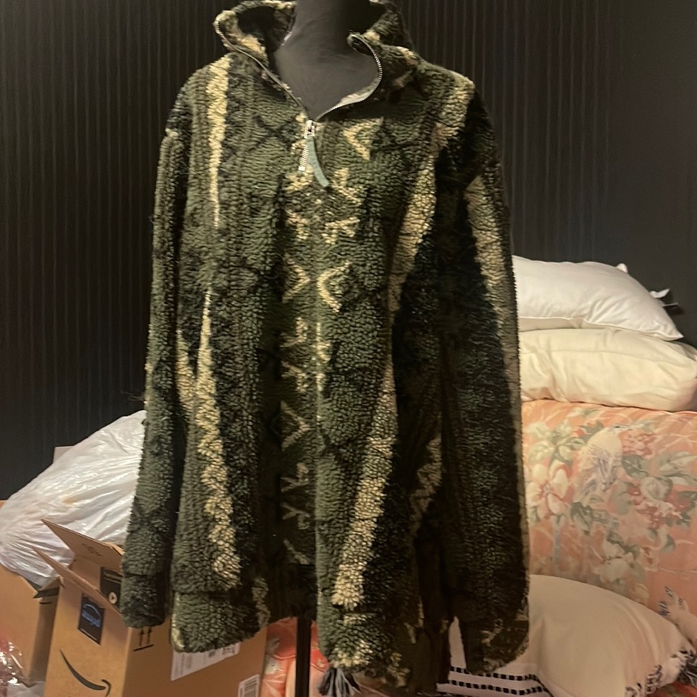 L&B Sherpa Sweatshirt